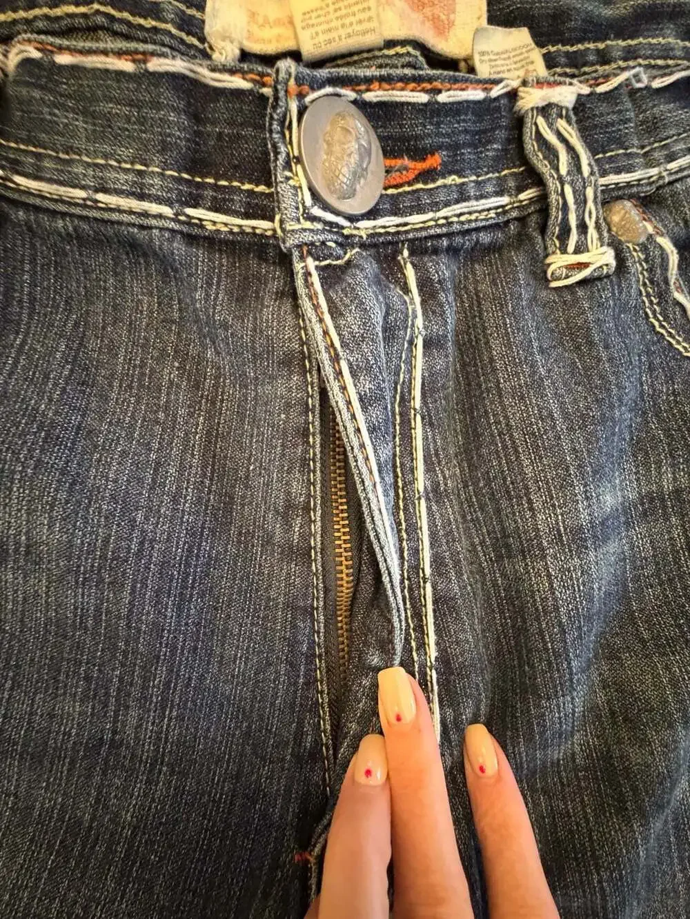 Laguna Beach Jean Co. Denim Jorts with Skull Buttons and Rhinestones Sz 40